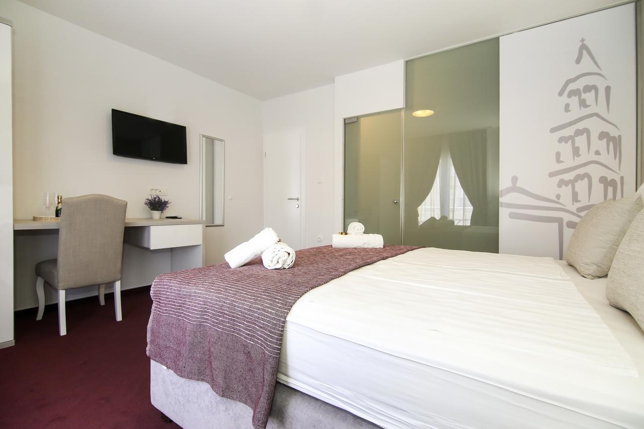 Maxim Rooms & Apartments スプリト エクステリア 写真
